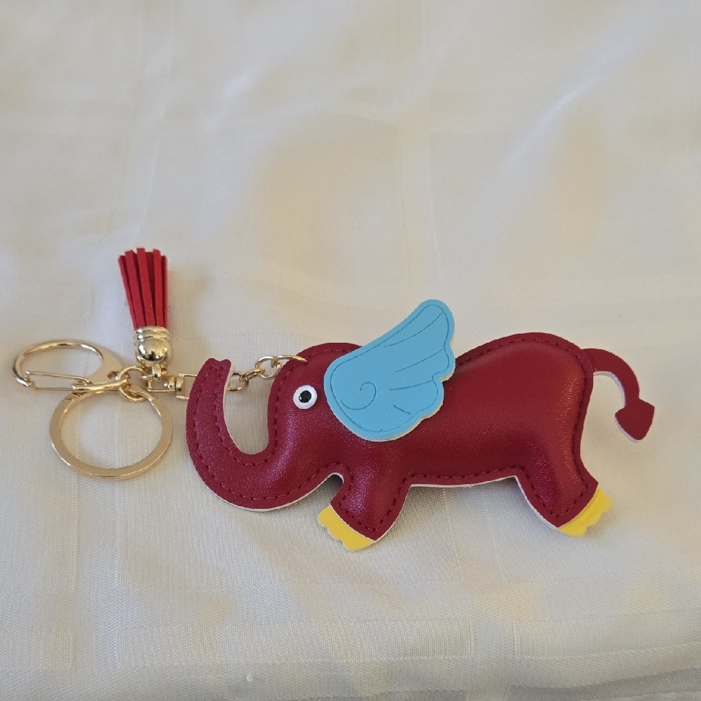 Colorful Elephant Keychain Set - Picture 5 of 12